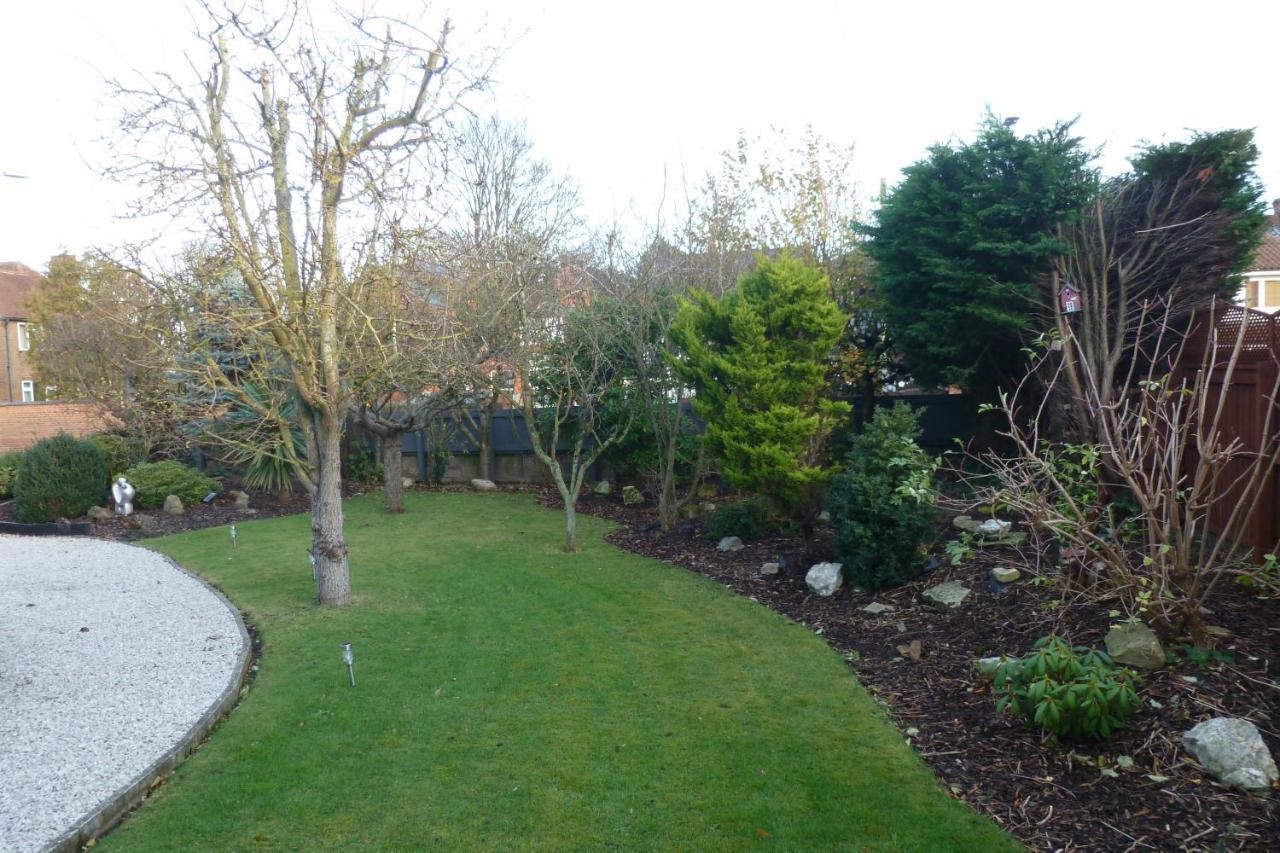 Newark Lodge Guest House Exterior photo
